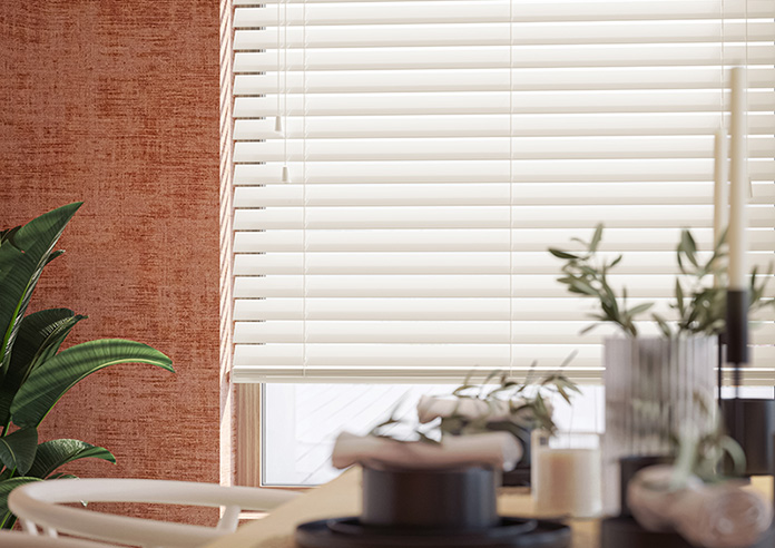 Cotswold, Oatmeal Gloss - Venetian Blind - Image 5